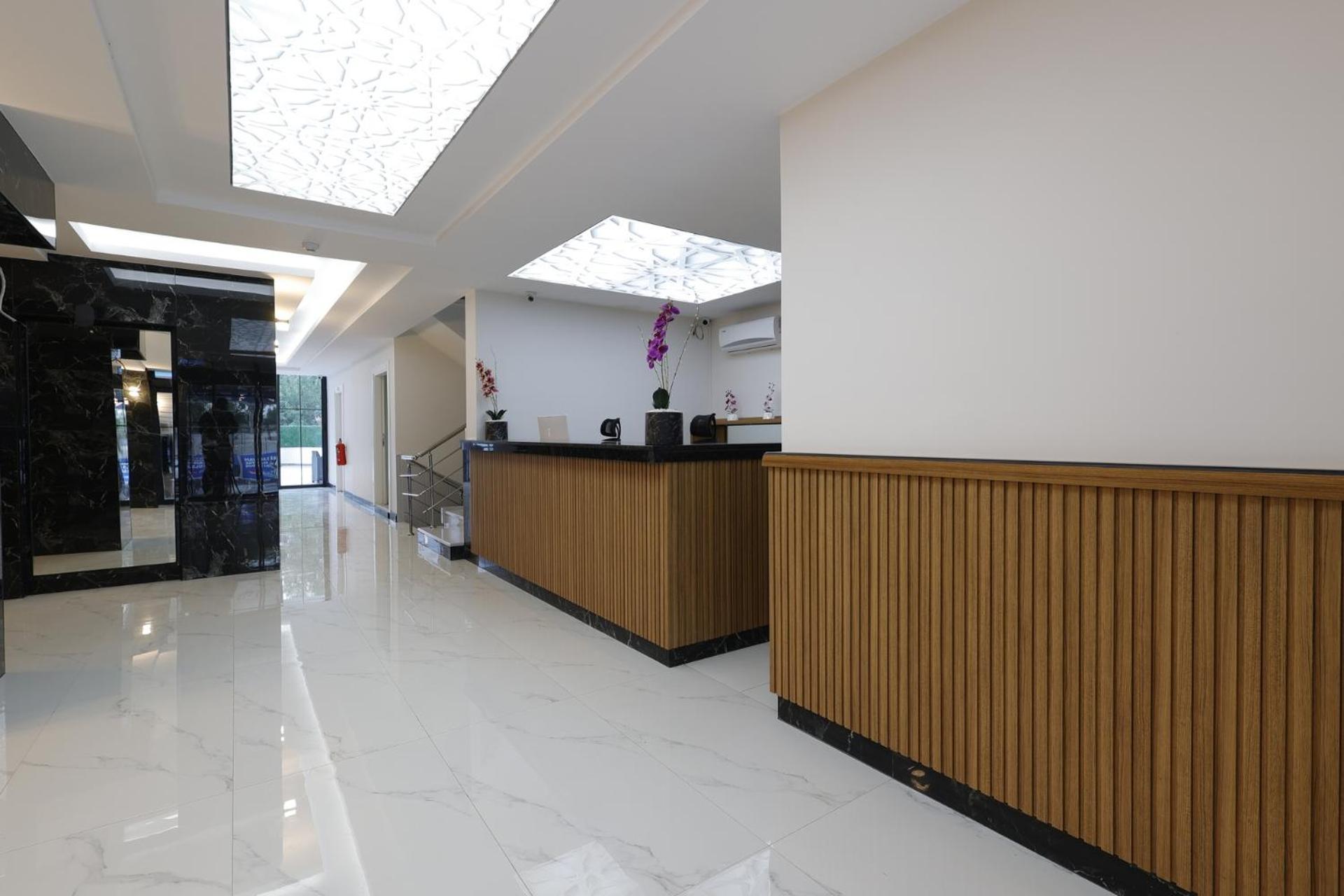 Mira Hotel Antalya Exterior photo